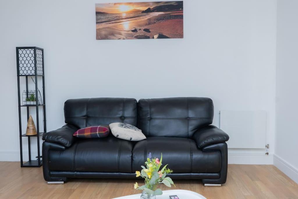 1 Bed Luxury Comfortable Apt Londra Exterior foto